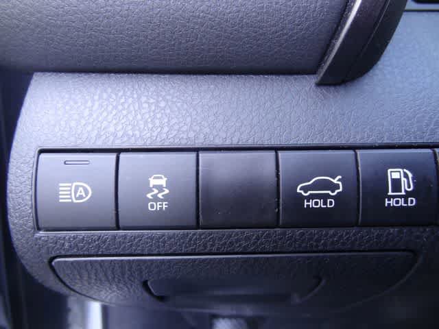 Used 2024 Toyota Camry SE FWD image 17