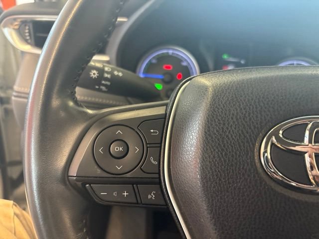 Used 2021 Toyota Venza LE AWD/4WD image 43