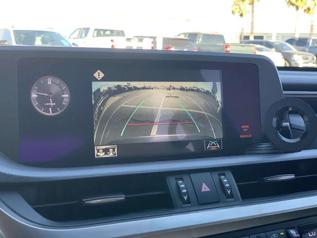 Used 2019 Lexus ES 350 w/ Premium Package FWD image 13