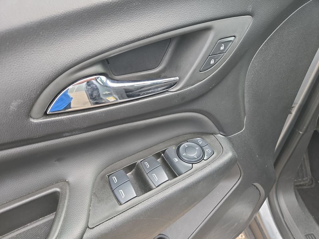Used 2024 Chevrolet Equinox LT AWD/4WD image 17
