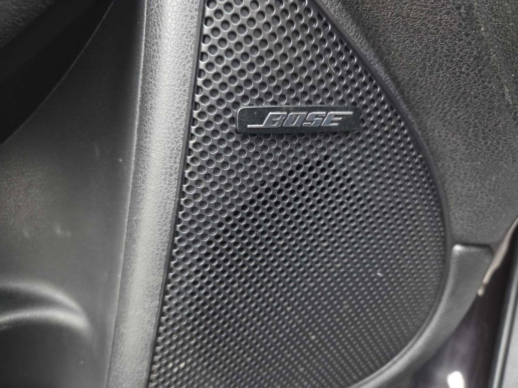 Used 2013 Nissan 370Z Touring w/ Sport Pkg RWD image 27