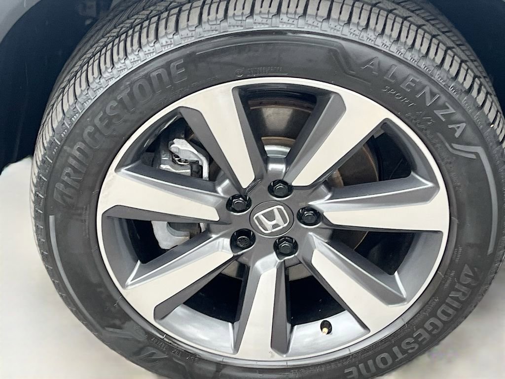 Used 2023 Honda Pilot Elite image 34