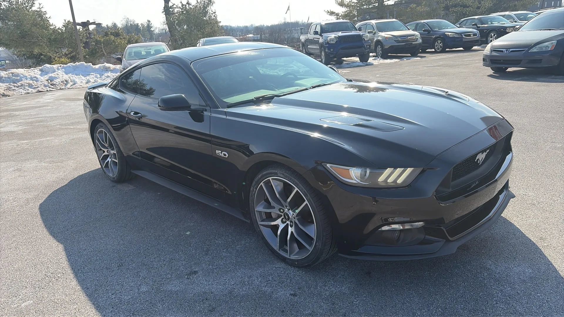 Used 2015 Ford Mustang GT Premium image 21