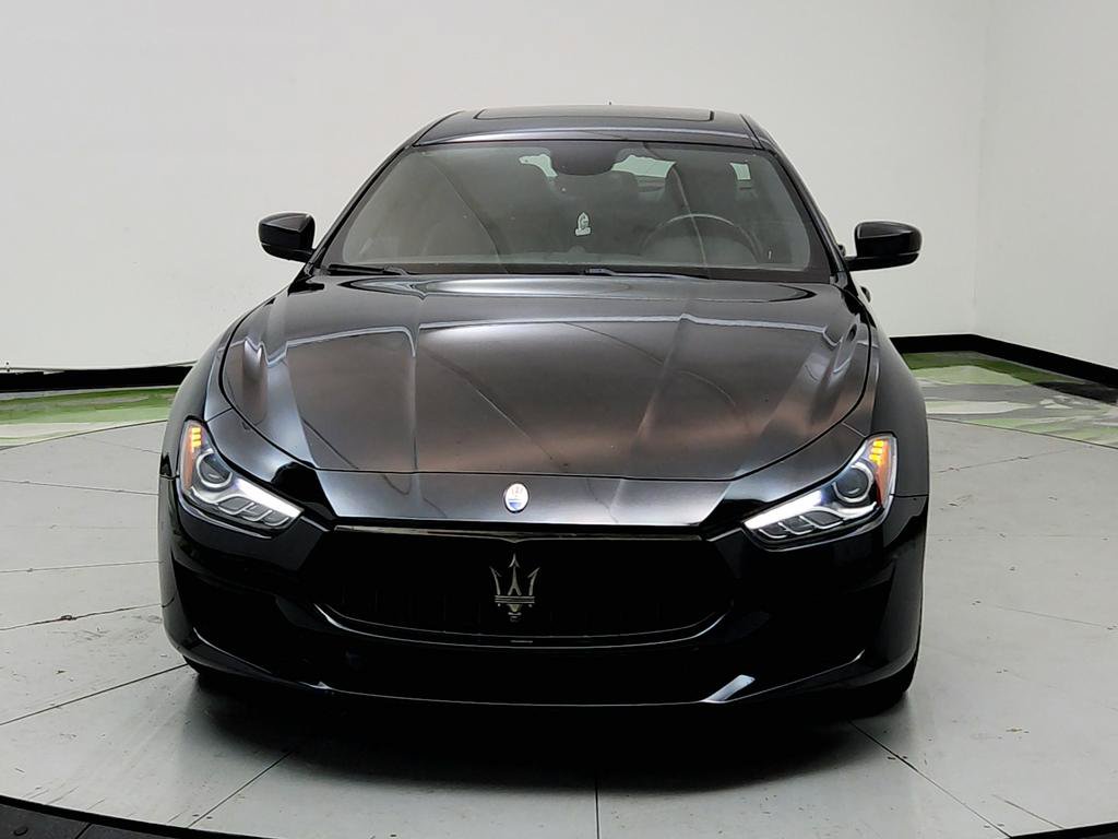Used 2021 Maserati Ghibli RWD image 2