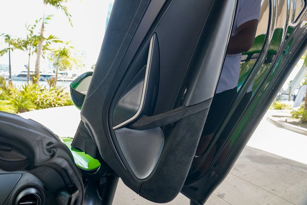 Used 2024 McLaren 750S Spider image 82