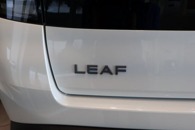 New 2026 Nissan Leaf SV+ w/ Floor Mat Package (SV+) FWD image 24