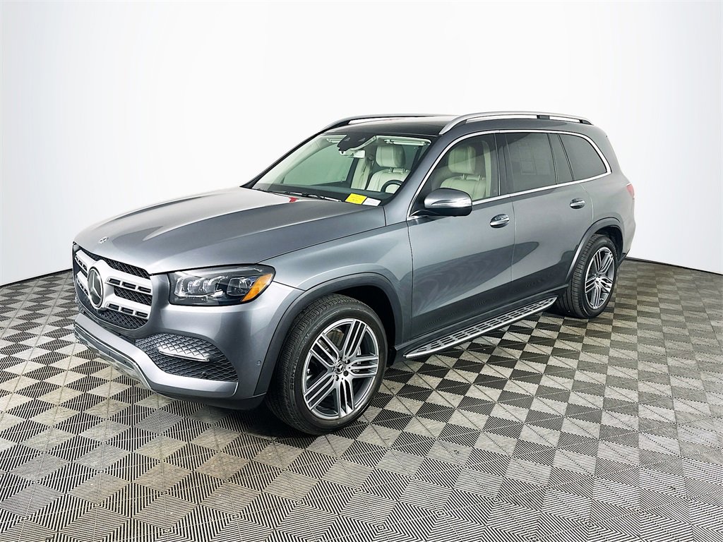 Used 2020 Mercedes-Benz GLS 450 4MATIC image 3