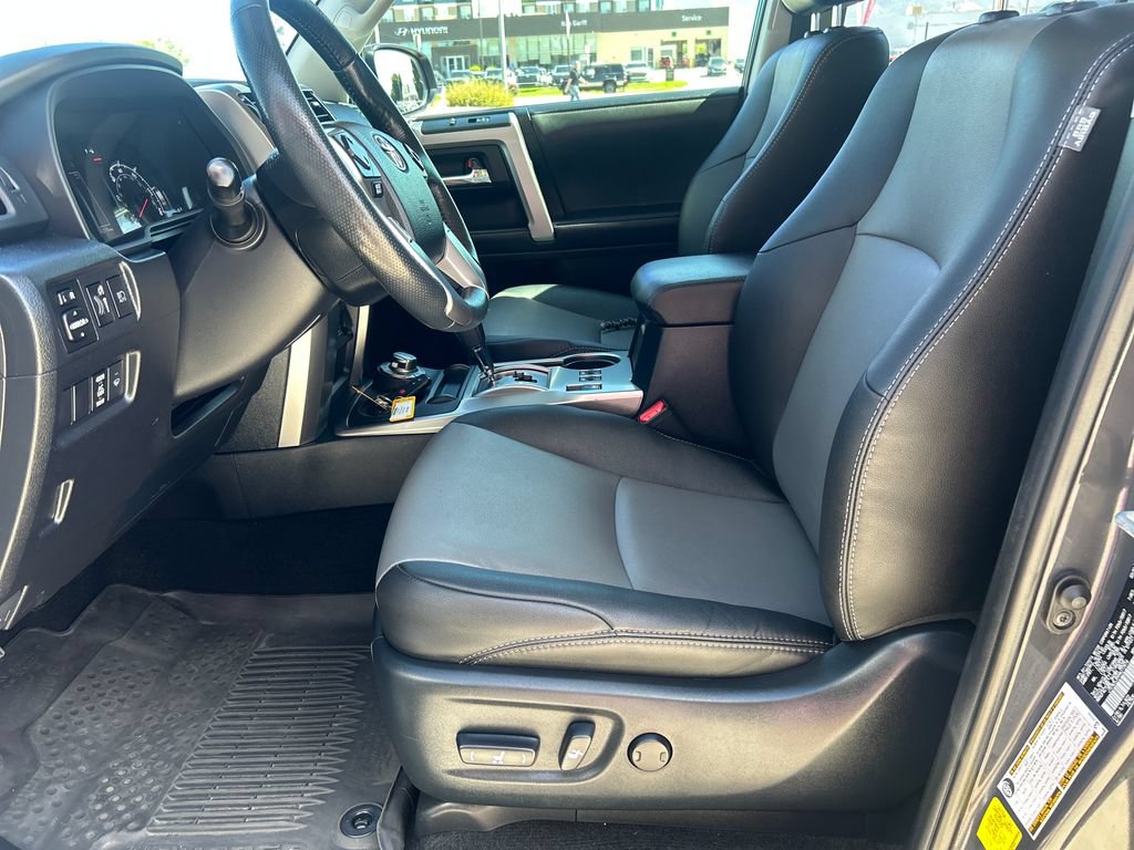 Certified 2024 Toyota 4Runner SR5 Premium AWD/4WD image 10