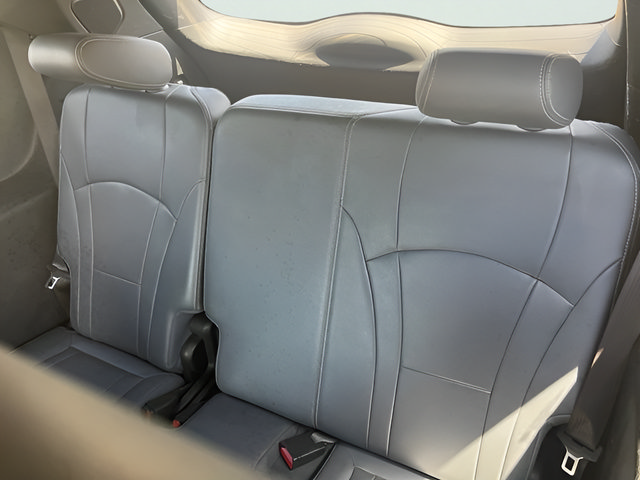 Used 2022 Buick Enclave Premium FWD image 32