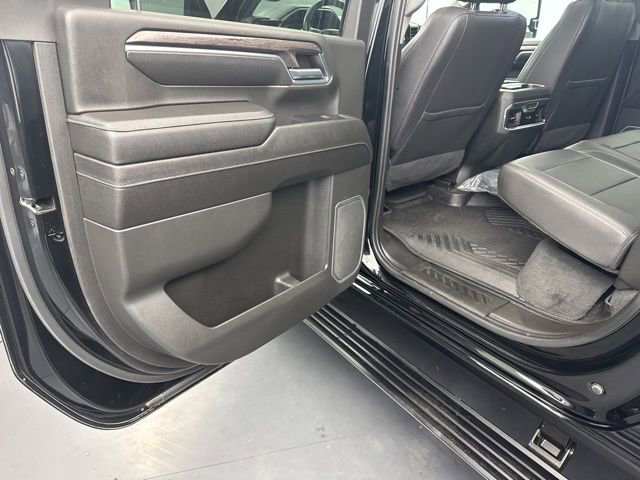 Used 2024 Chevrolet Silverado 3500 LTZ w/ LTZ Convenience Package image 40