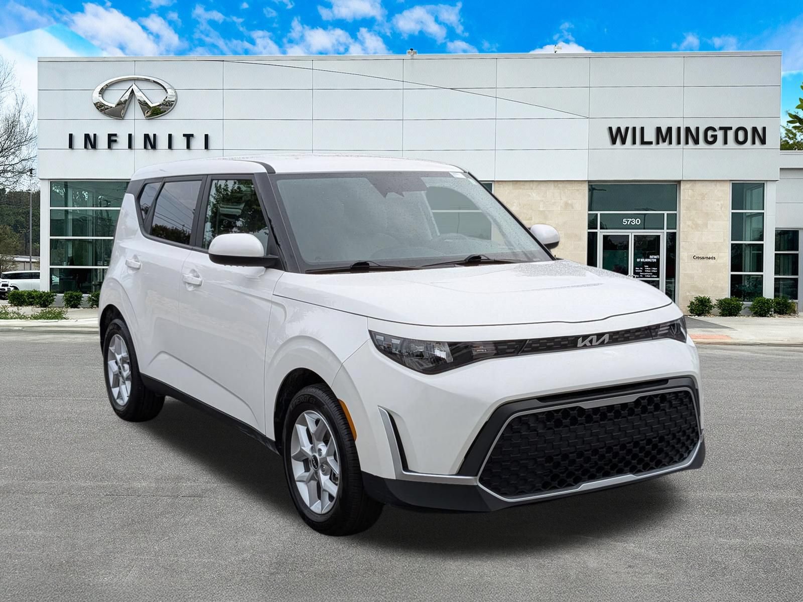 Used 2025 Kia Soul LX w/ LX Technology Package