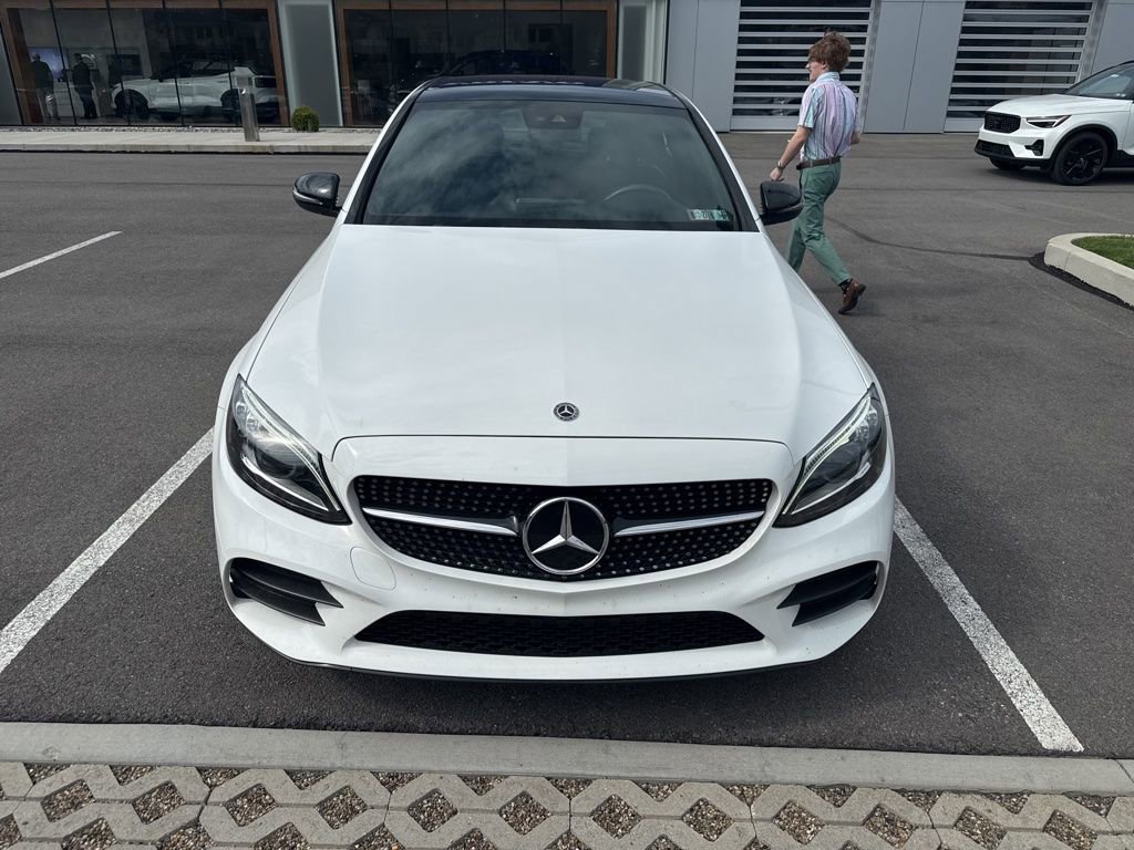 Used 2020 Mercedes-Benz C 300 4MATIC Sedan image 3
