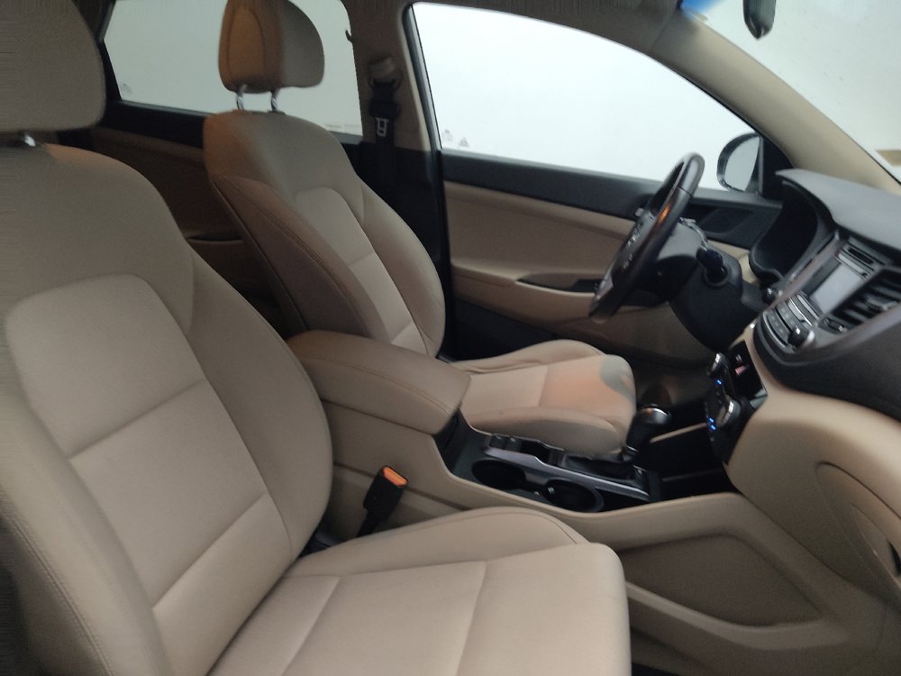 Used 2017 Hyundai Tucson Sport FWD image 21