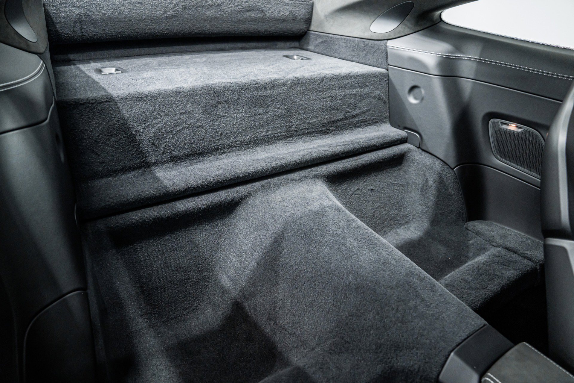 Used 2025 Porsche 911 GT3 RWD image 33