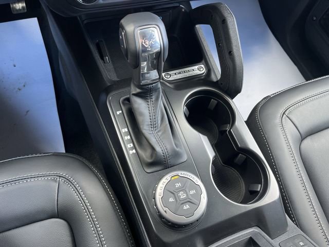 New 2025 Ford Bronco Outer Banks w/ Sasquatch Package AWD/4WD image 21