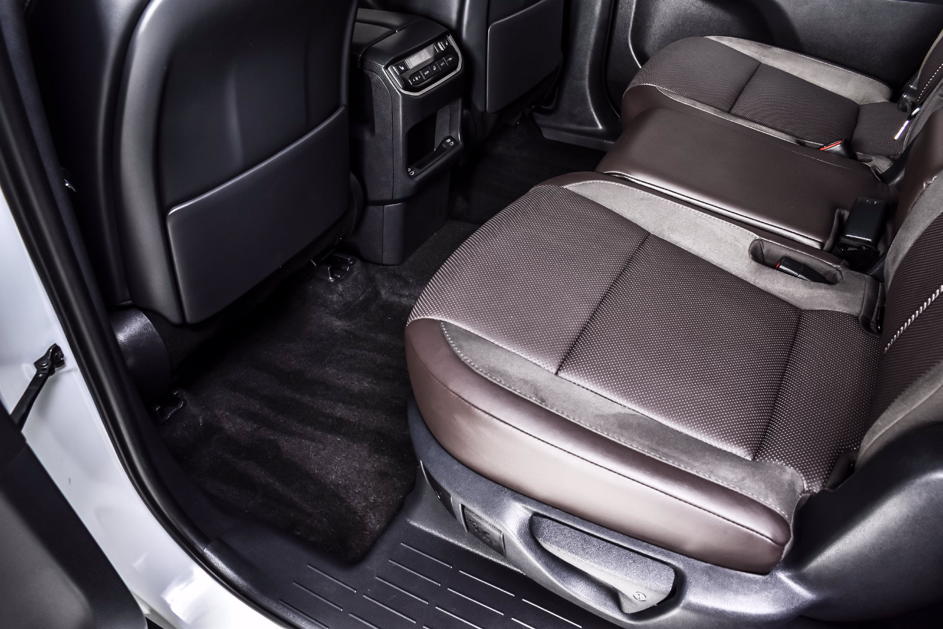 Used 2025 Lexus TX 350 AWD w/ Technology Package image 18
