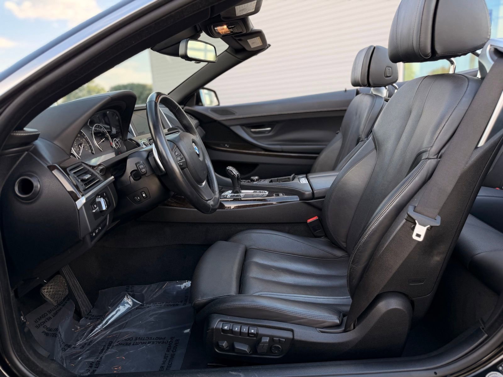 Used 2012 BMW 650i Convertible RWD image 18