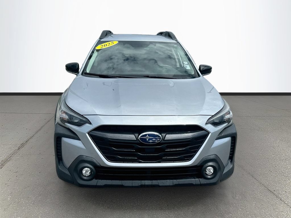 Certified 2025 Subaru Outback Premium AWD/4WD image 2
