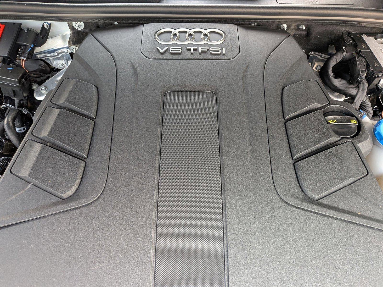 Used 2017 Audi Q7 3.0T Premium Plus image 23