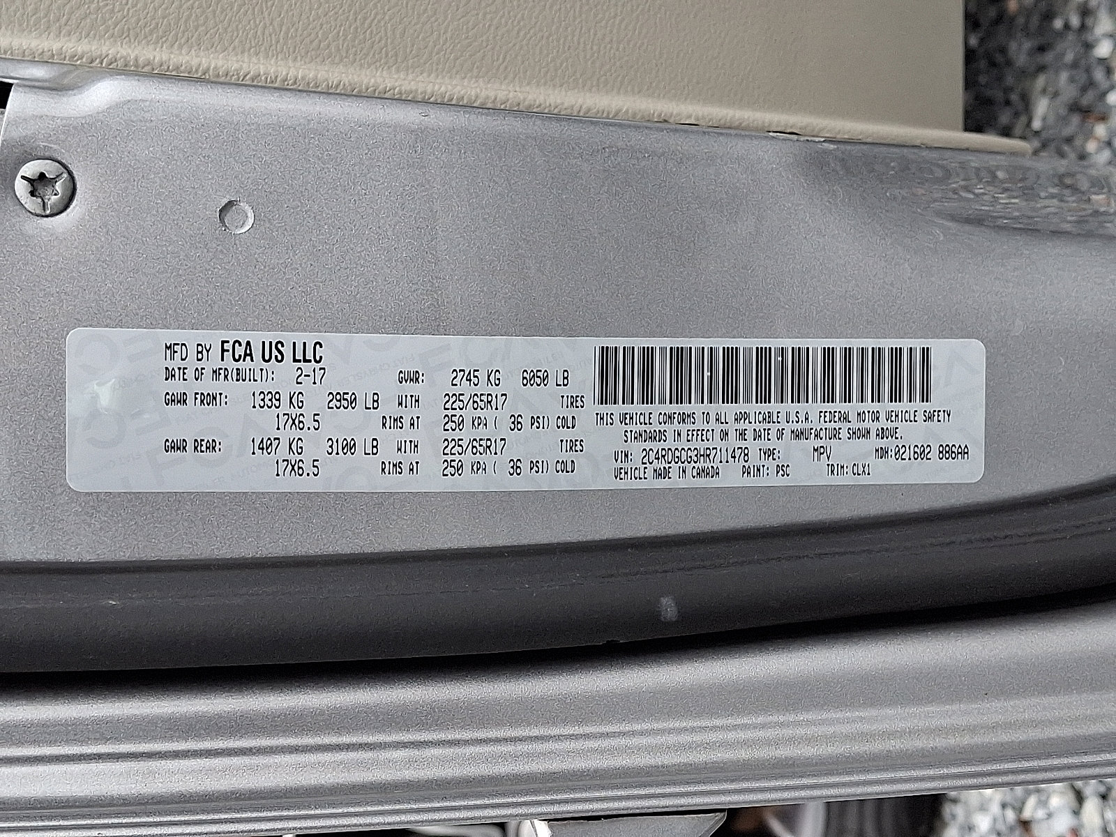 Used 2017 Dodge Grand Caravan SXT image 26