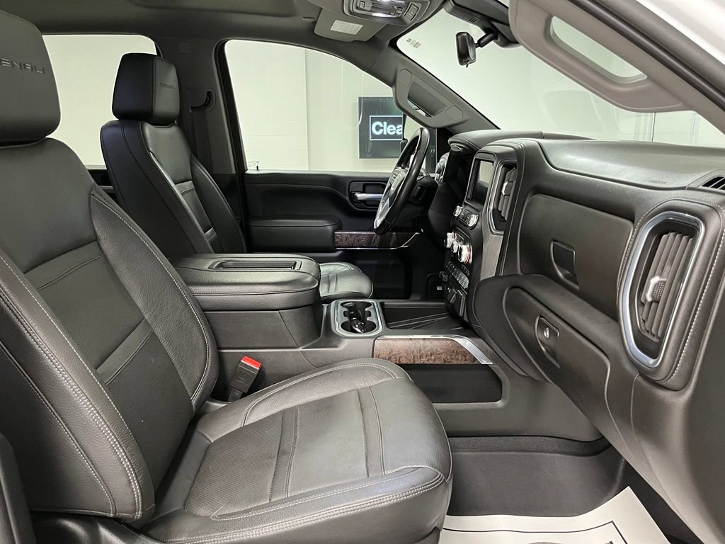 Used 2021 GMC Sierra 3500 Denali w/ Denali Ultimate Package AWD/4WD image 54