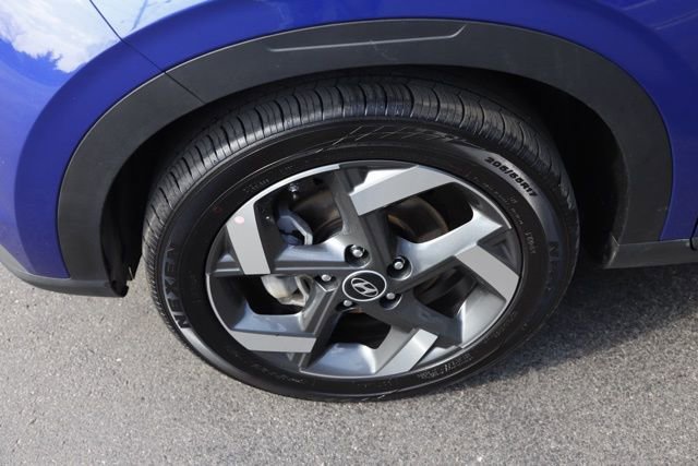 Certified 2026 Hyundai Venue SEL FWD image 10