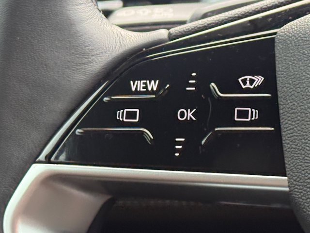 Used 2025 Audi Q6 e-tron Premium Plus AWD/4WD image 10