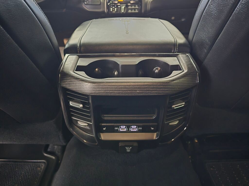 Used 2024 RAM 2500 Limited image 38