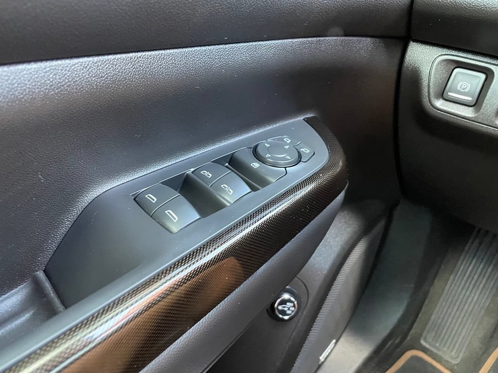 Used 2021 GMC Acadia AT4 w/ Trailering Package AWD/4WD image 12