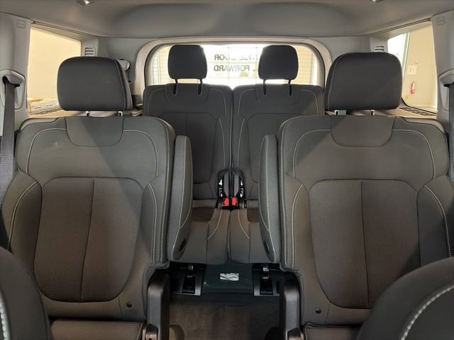 Used 2023 Jeep Grand Cherokee L Laredo w/ Luxury Tech Group I AWD/4WD image 14