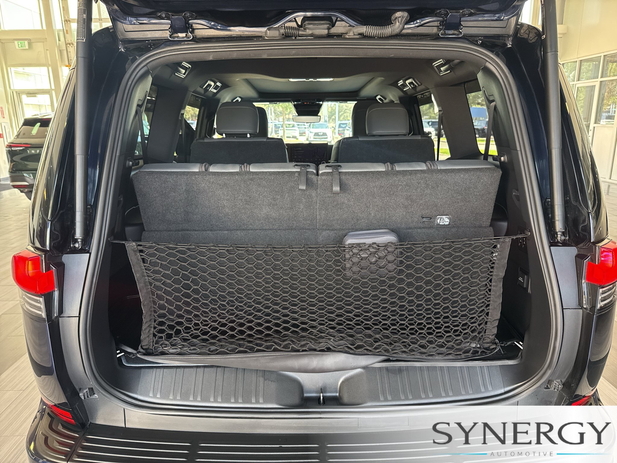 Used 2024 Lexus GX 550 w/ Accessory Package (Z1) AWD/4WD image 38