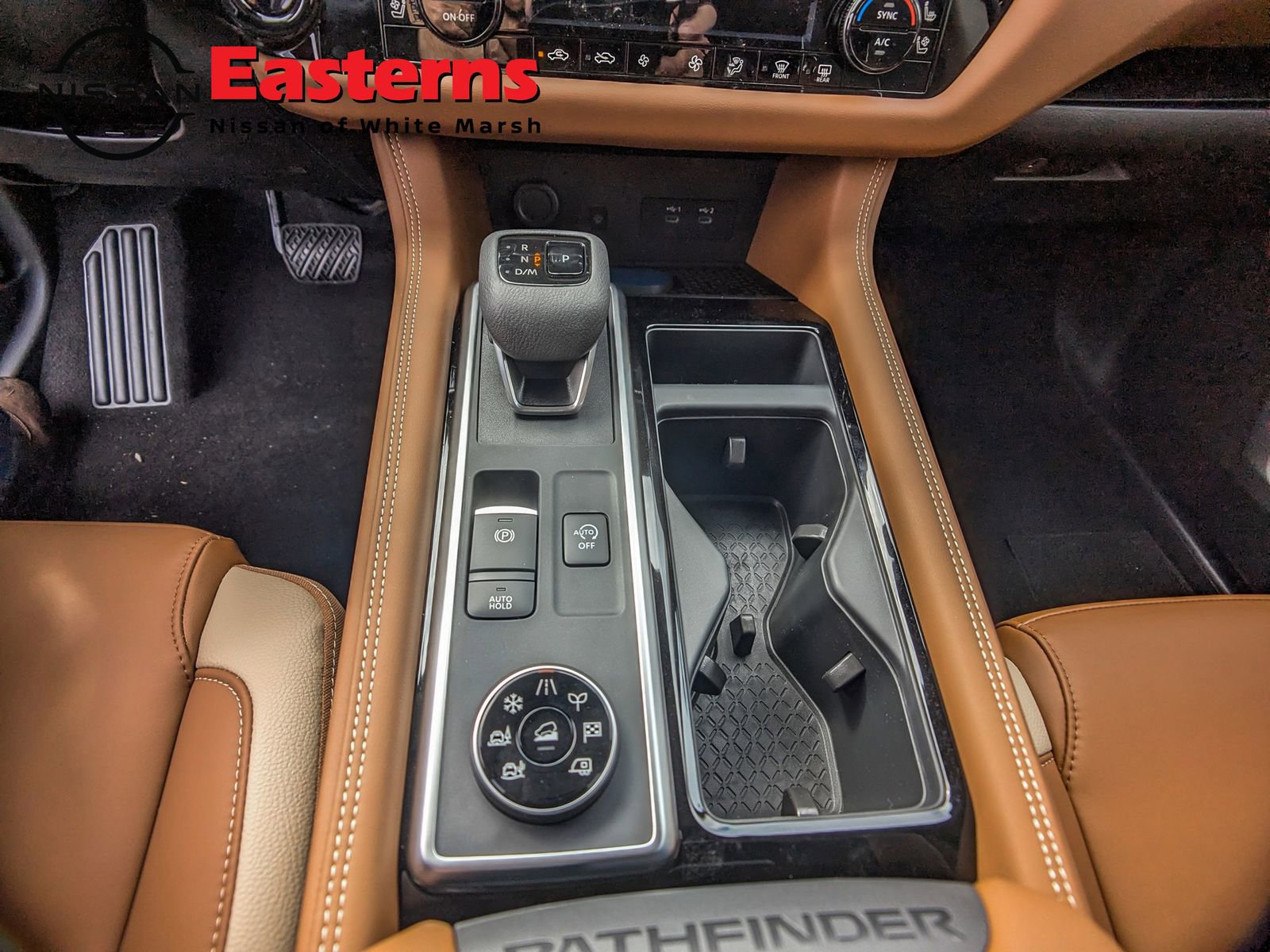 New 2026 Nissan Pathfinder Platinum image 13