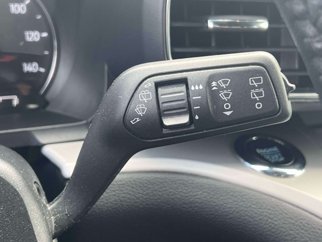 Used 2023 Ford Explorer XLT w/ Equipment Group 202A AWD/4WD image 30