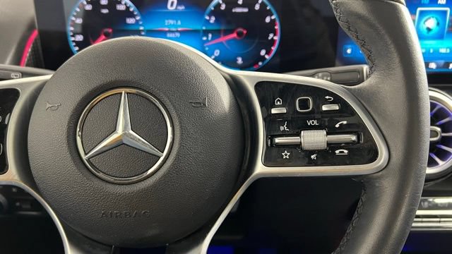Used 2022 Mercedes-Benz GLB 250 image 10