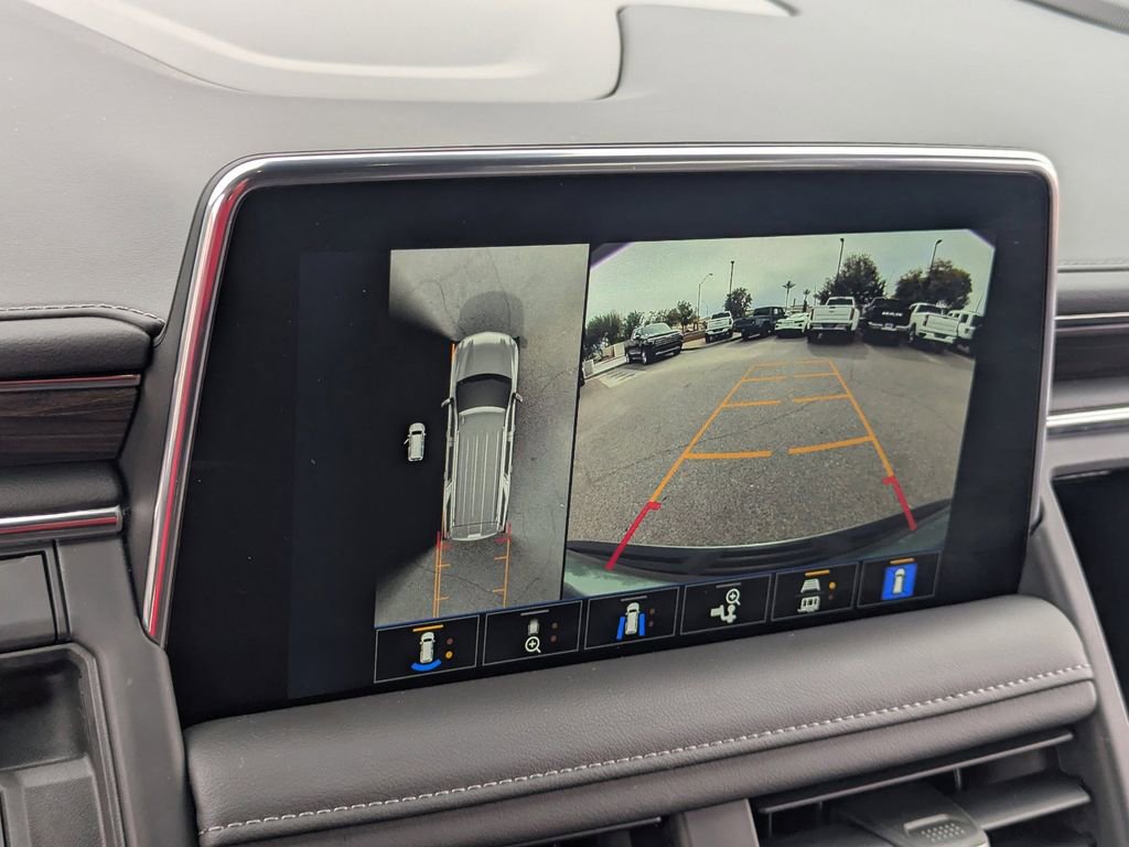 Used 2023 Chevrolet Tahoe LT w/ Luxury Package RWD image 28