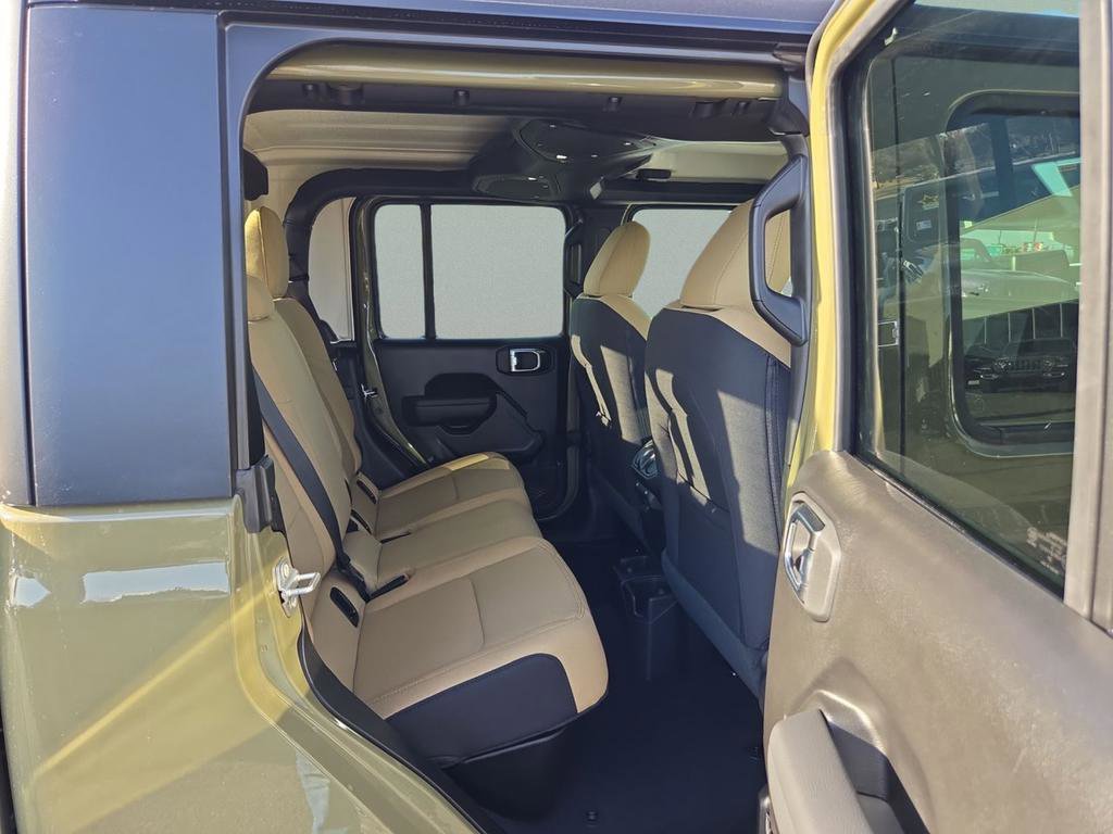 New 2026 Jeep Gladiator Willys AWD/4WD image 26