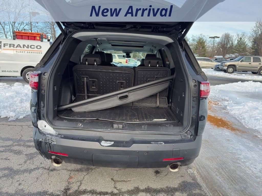 Certified 2021 Chevrolet Traverse RS w/ LPO, Floor Liner Package image 6