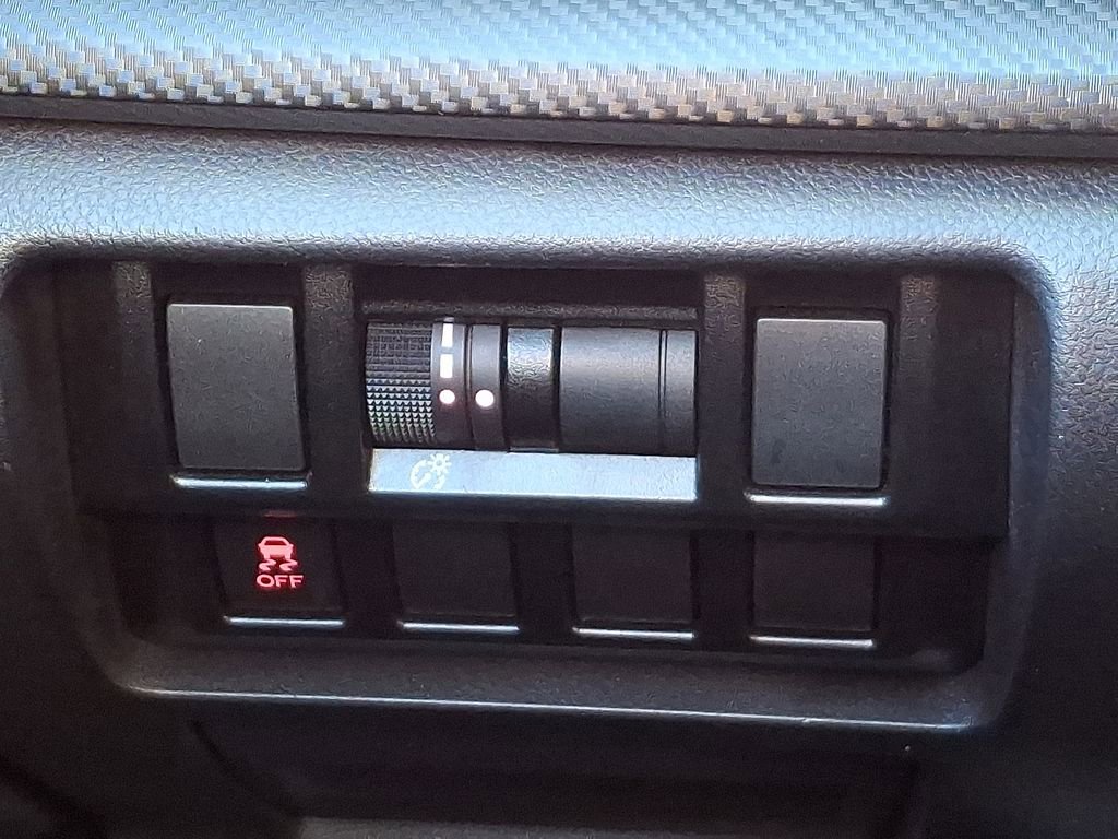 Used 2022 Subaru Impreza 2.0i image 24