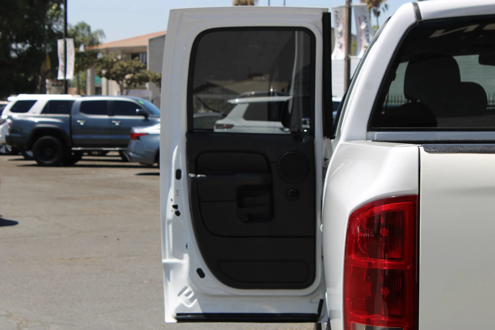 Used 2005 Dodge Ram 1500 Truck SLT w/ Quad Cab Big Horn Value Group RWD image 17