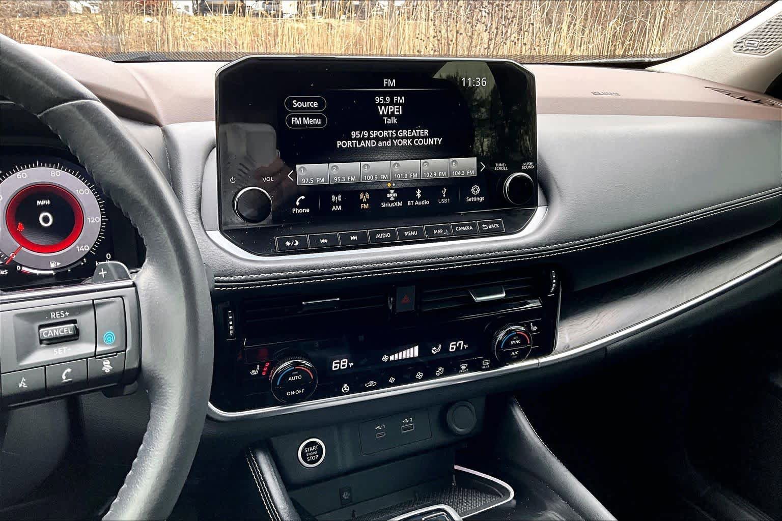 Used 2023 Nissan Rogue Platinum AWD/4WD image 7