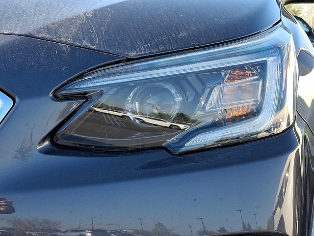 Certified 2022 Subaru Outback Premium AWD/4WD image 8