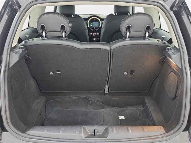 Used 2019 MINI Cooper S image 27