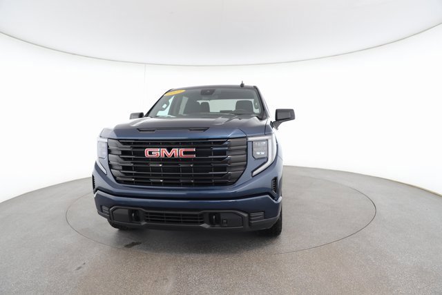 Used 2023 GMC Sierra 1500 Pro w/ Graphite Edition image 31