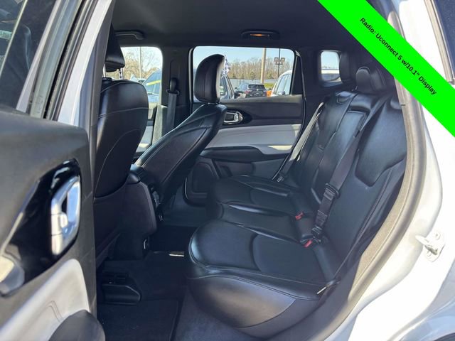 Used 2023 Jeep Compass Limited image 23