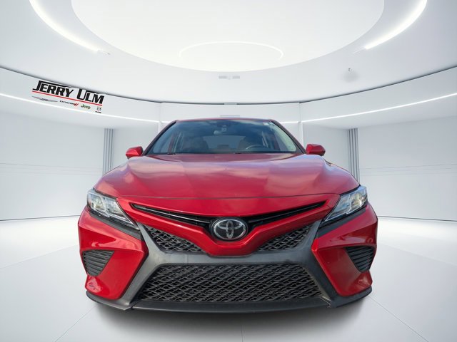 Used 2019 Toyota Camry L image 7