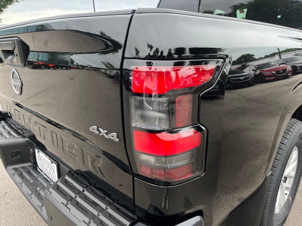 New 2026 Nissan Frontier S w/ Tow Package AWD/4WD image 44