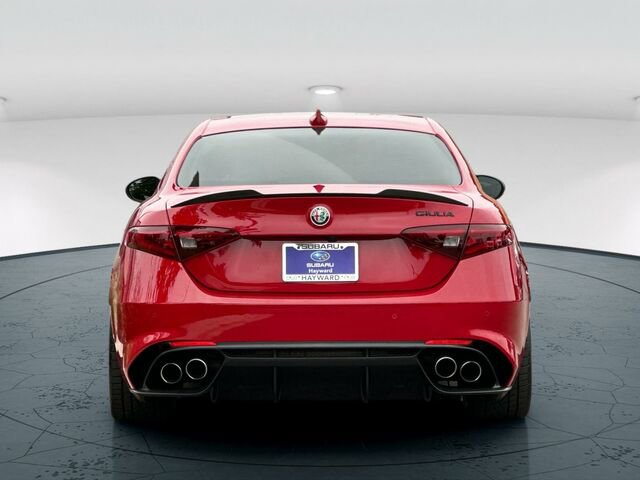 Used 2022 Alfa Romeo Giulia Quadrifoglio RWD image 5