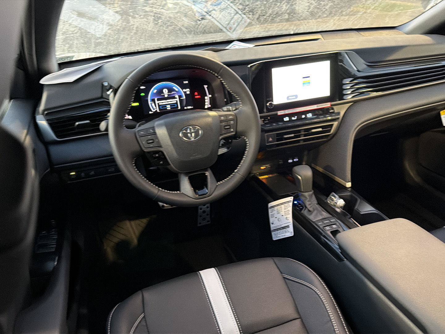 New 2026 Toyota Camry SE FWD image 18