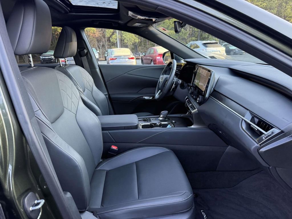 Used 2025 Lexus RX 350 Premium image 19