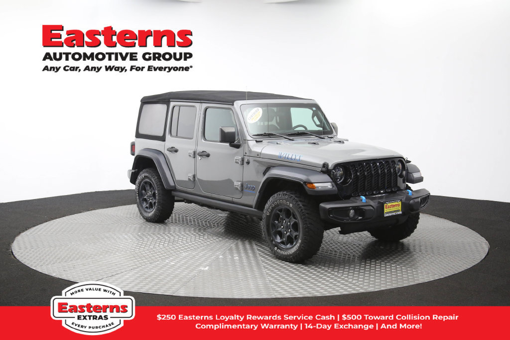 Used 2023 Jeep Wrangler Unlimited w/ Cold Weather Group AWD/4WD image 52